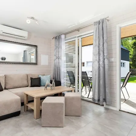 Vakantiehuis Kotwica-pobierowo Bukowa 1 *