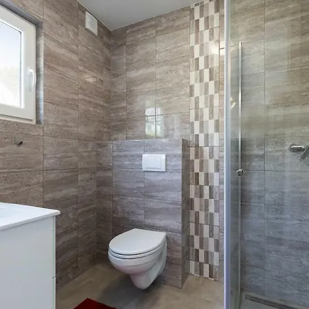 Vakantiehuis Kotwica-pobierowo Bukowa 1 *