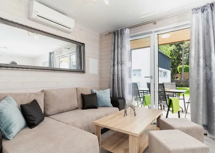 Kotwica-pobierowo Bukowa 1 포비에로보